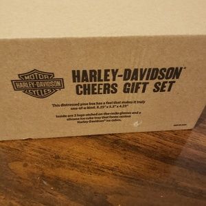 Harley Davidson Cheers Gift Set